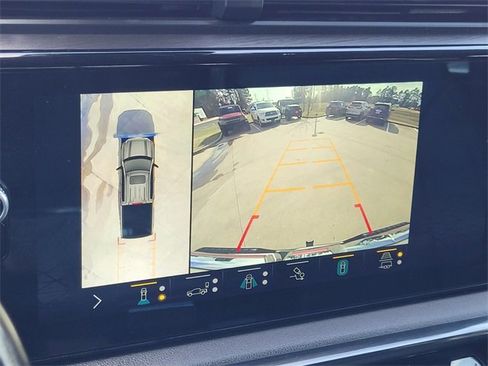 Used 2022 GMC Sierra 1500 AT4 w/ AT4 Premium Package image 25