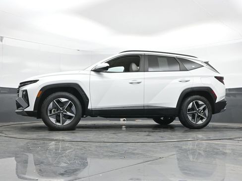 Used 2025 Hyundai Tucson SEL AWD/4WD image 48