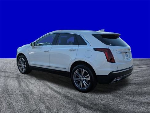Used 2025 Cadillac XT5 Premium Luxury w/ LPO, Floor Liner Package FWD image 6