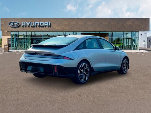 New 2025 Hyundai Ioniq 6 SEL image 7