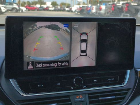 Used 2023 Nissan Altima 2.0 SR image 19