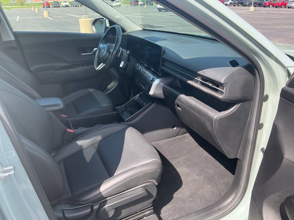 Certified 2024 Hyundai Kona Limited AWD/4WD image 32