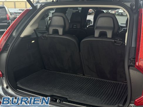 Used 2019 Volvo XC90 T6 Momentum w/ Advanced Package image 32