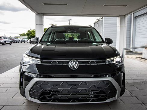 Certified 2025 Volkswagen Taos S image 8