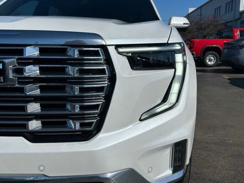 Used 2024 GMC Acadia Denali w/ Super Cruise Package image 3