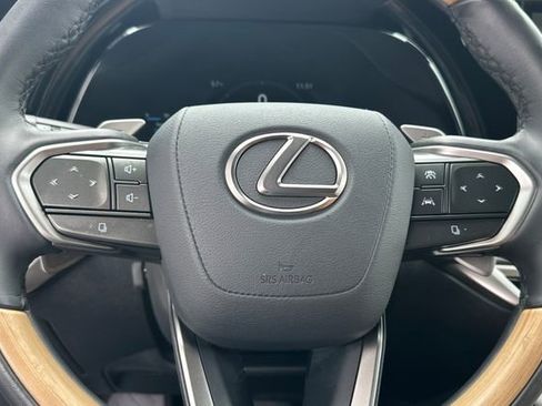 Used 2025 Lexus RX 350 w/ Convenience Package AWD/4WD image 27