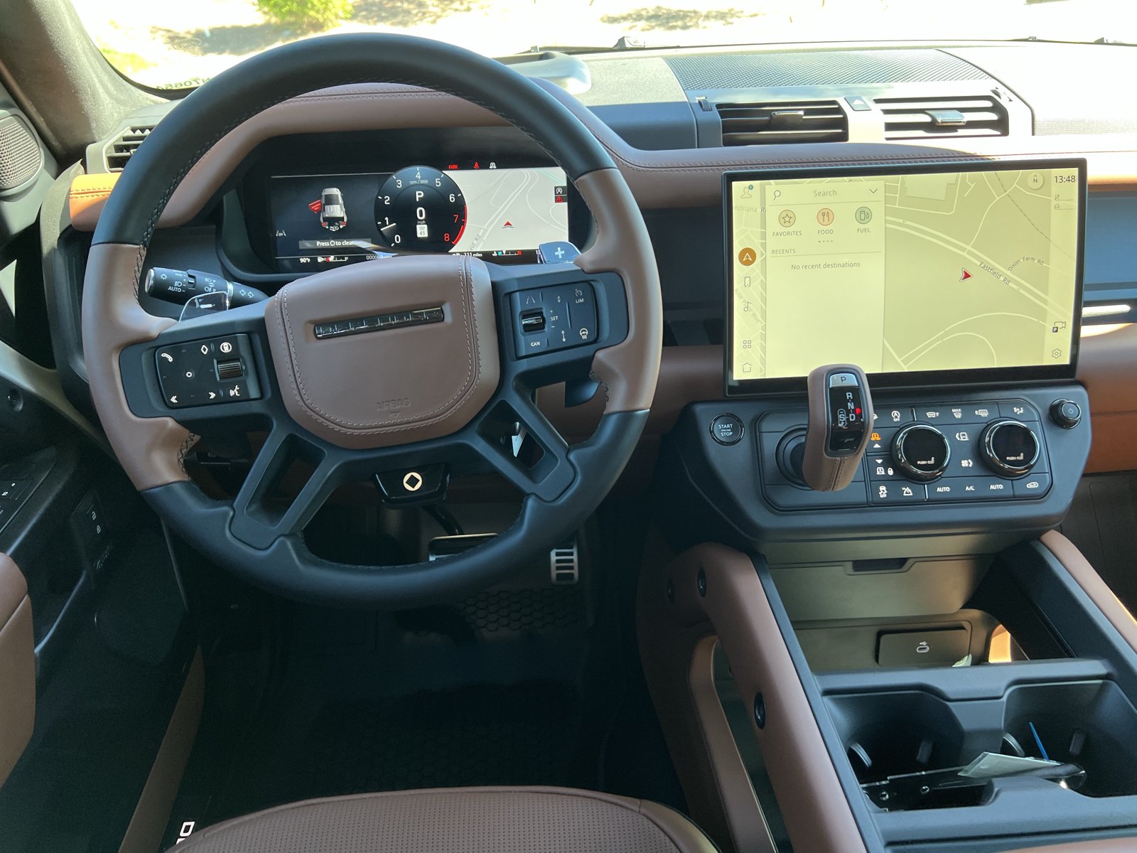 New 2026 Land Rover Defender 110 AWD/4WD image 4