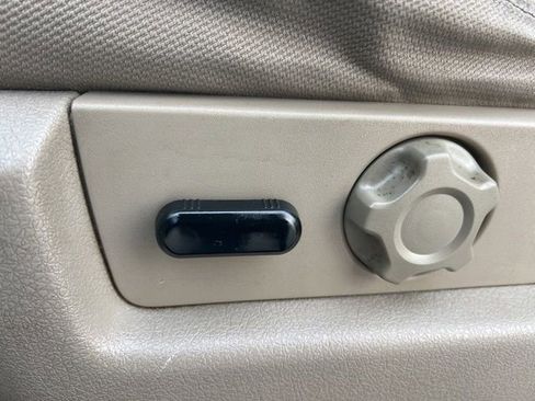 Used 2010 Ford F150 image 26