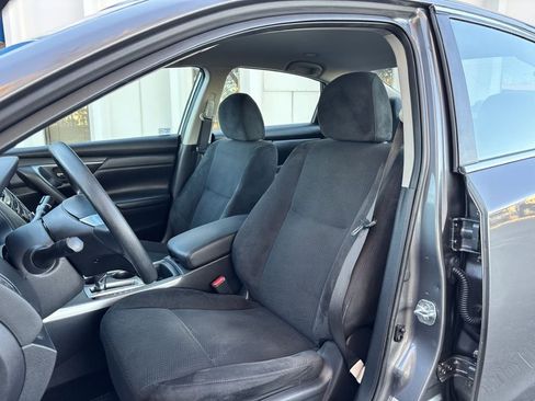 Used 2015 Nissan Altima 2.5 S w/ Power Driver Seat Package image 13