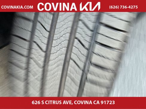 Used 2019 Volkswagen Atlas SE w/ Towing Package image 33