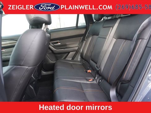 Used 2025 MAZDA CX-50 AWD 2.5 S w/ Premium Plus Pkg image 12