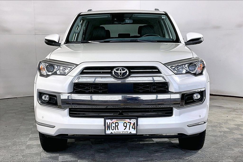 Used 2022 Toyota 4Runner Limited AWD/4WD image 2