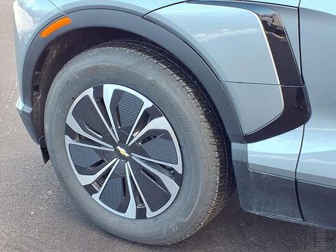 New 2026 Chevrolet Blazer EV LT image 23