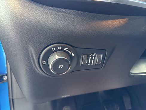 Used 2024 Jeep Compass Limited image 26