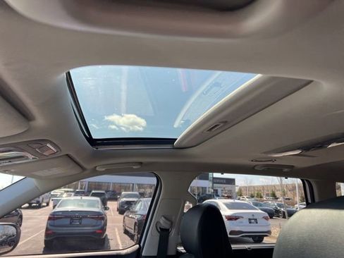 Certified 2023 Kia Telluride EX w/ EX Captain's Chair Package image 30