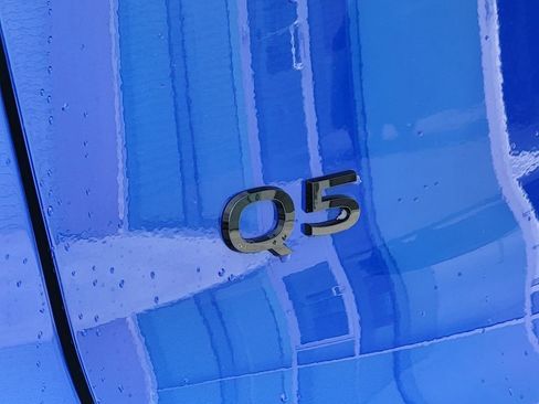 New 2025 Audi Q5 Prestige image 11