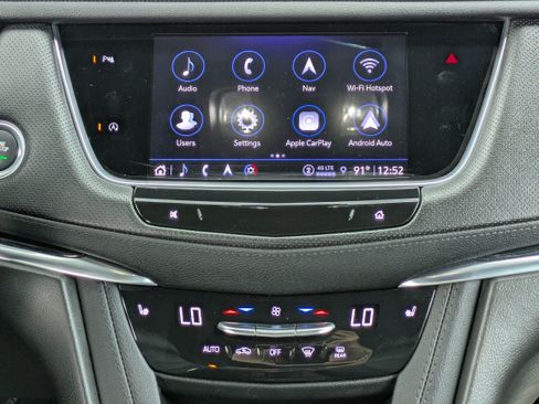 Certified 2024 Cadillac XT5 Premium Luxury FWD image 17