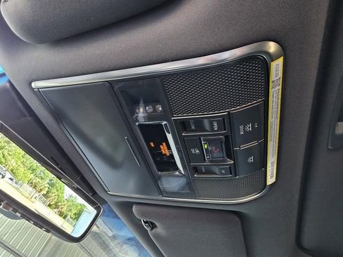 New 2026 Lexus LX 600 4WD w/ Luxury Package image 38