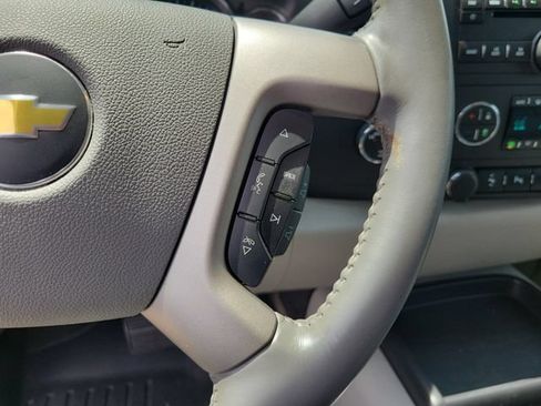 Used 2013 Chevrolet Silverado 1500 LT w/ All-Star Edition AWD/4WD image 21