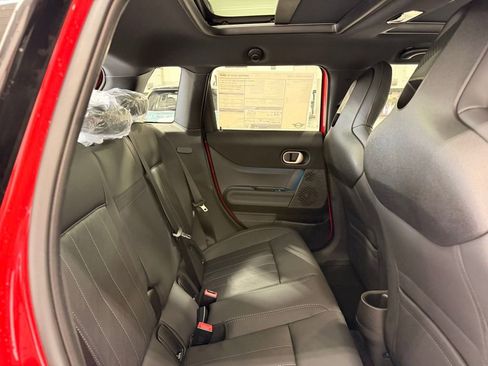 New 2026 MINI Cooper S image 25