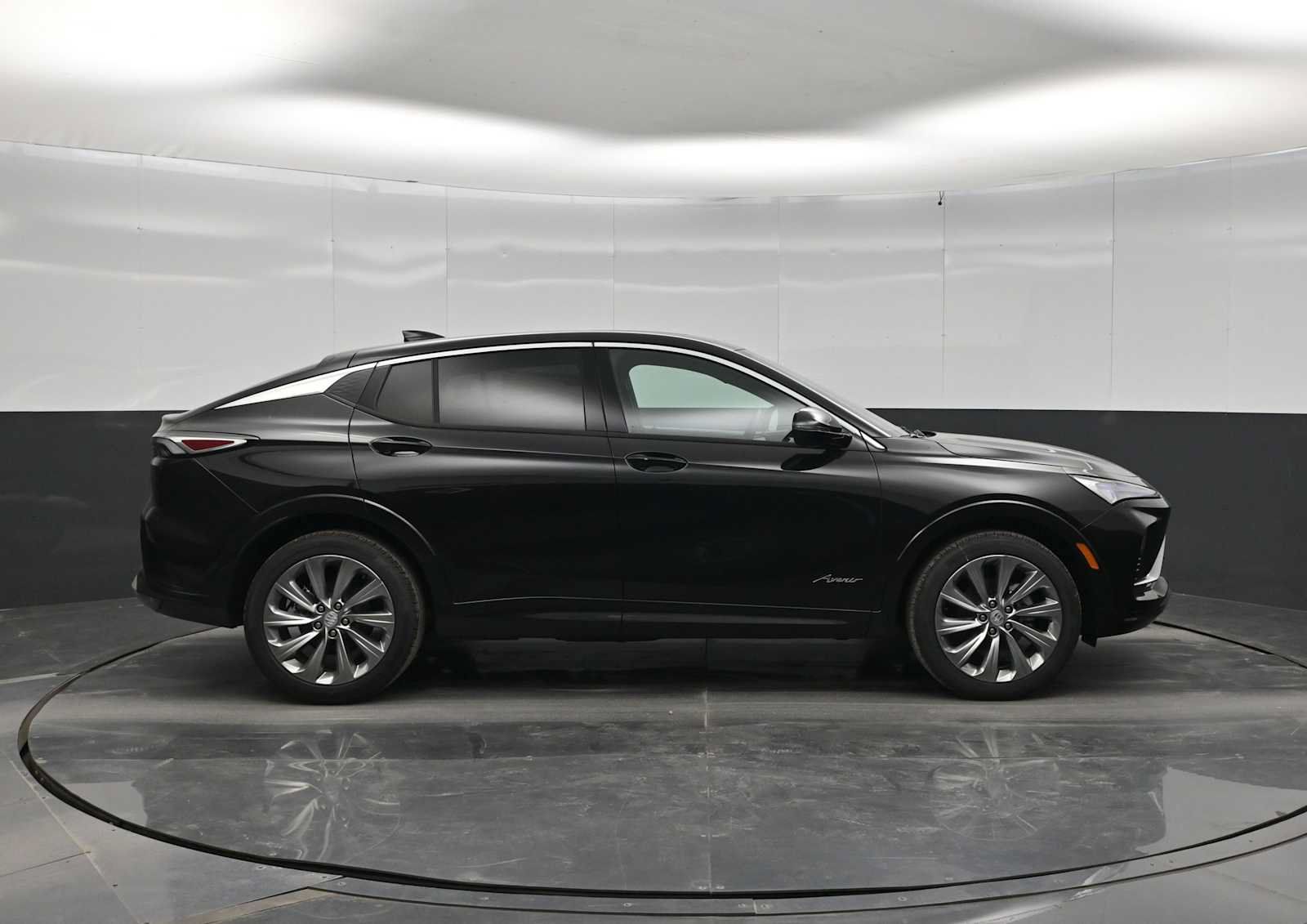 New 2026 Buick Envista Avenir FWD image 9