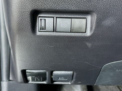 Used 2025 Toyota RAV4 LE image 17