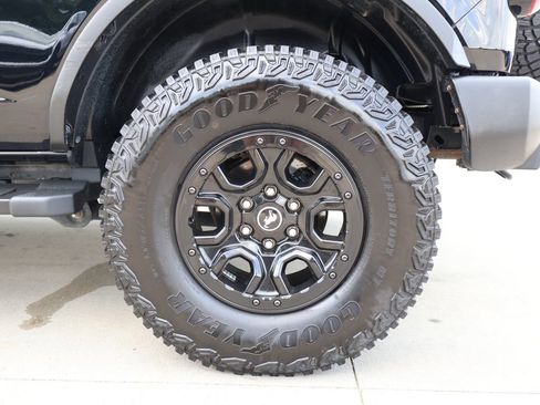 Used 2022 Ford Bronco Wildtrak AWD/4WD image 41