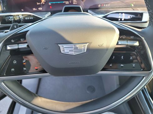 New 2025 Cadillac Escalade IQ Luxury 1 AWD/4WD image 10