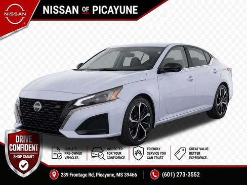 Used 2023 Nissan Altima 2.5 SR FWD image 1