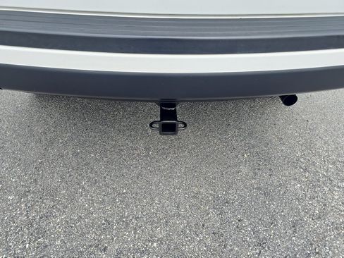 Used 2015 Jeep Patriot High Altitude AWD/4WD image 9