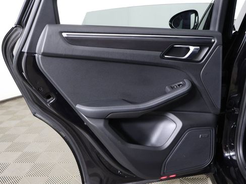 Used 2022 Porsche Macan GTS w/ Premium Package Plus image 28