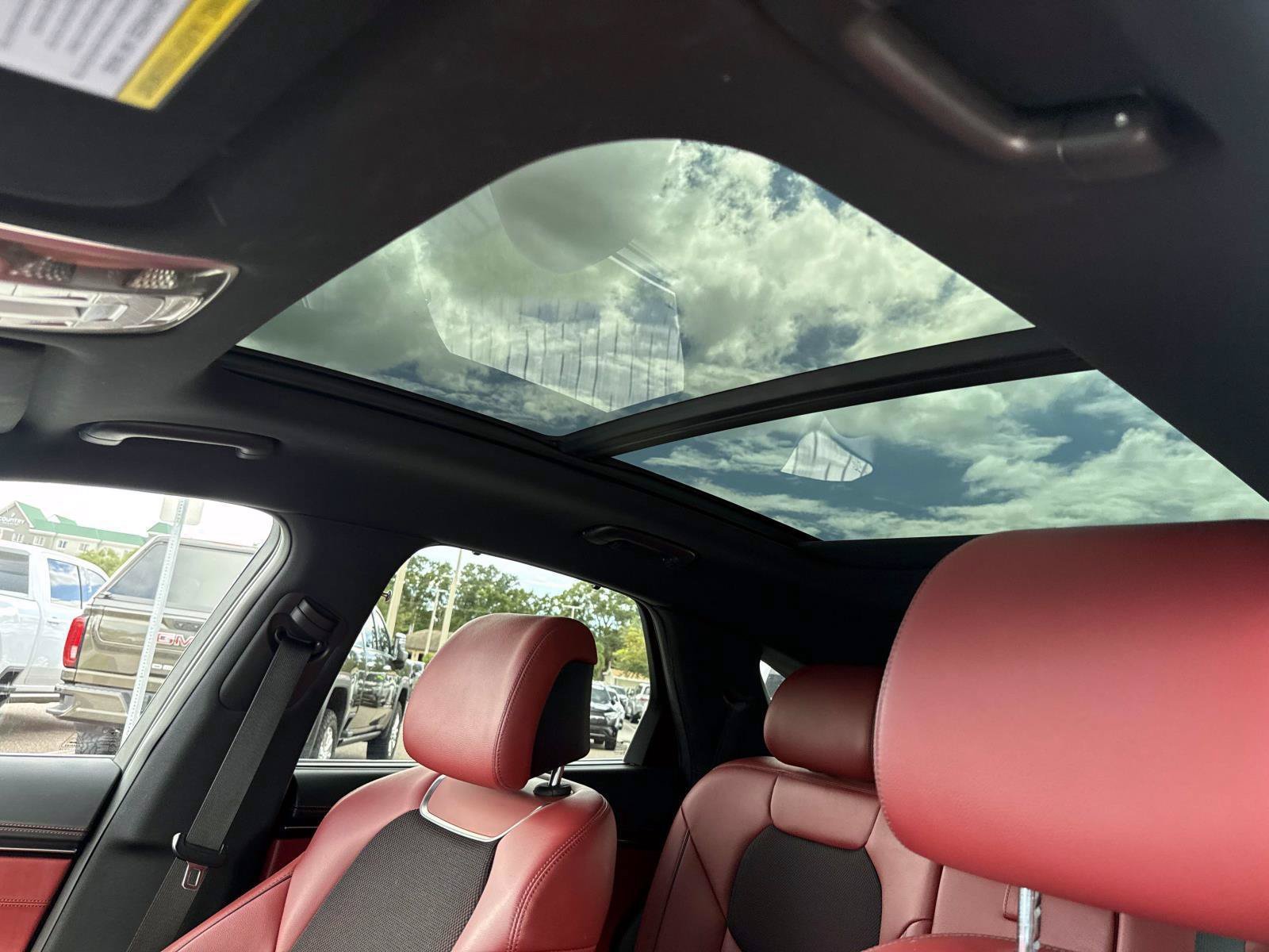Used 2023 Genesis GV70 2.5T w/ Sport Prestige Package AWD/4WD image 23