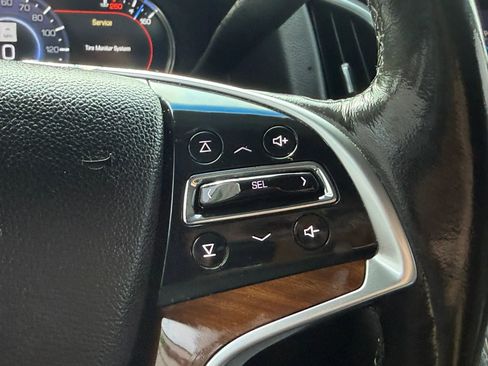 Used 2017 Cadillac Escalade Luxury AWD/4WD image 30