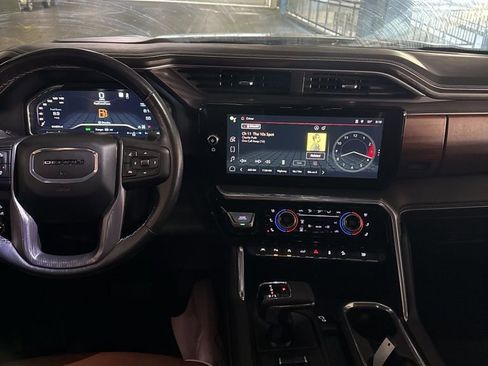 Used 2023 GMC Sierra 1500 Denali Ultimate image 5