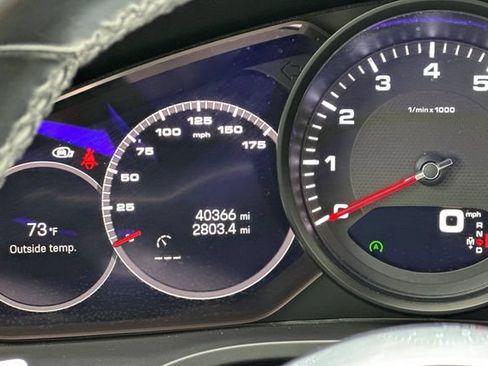 Used 2023 Porsche Cayenne AWD/4WD image 27