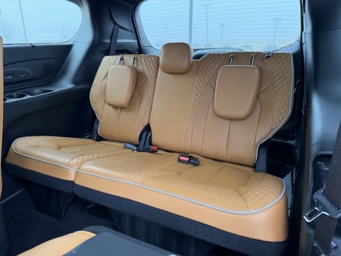 Used 2022 Chrysler Pacifica Pinnacle image 21