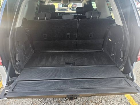 Used 2025 Ford Expedition Active RWD image 13