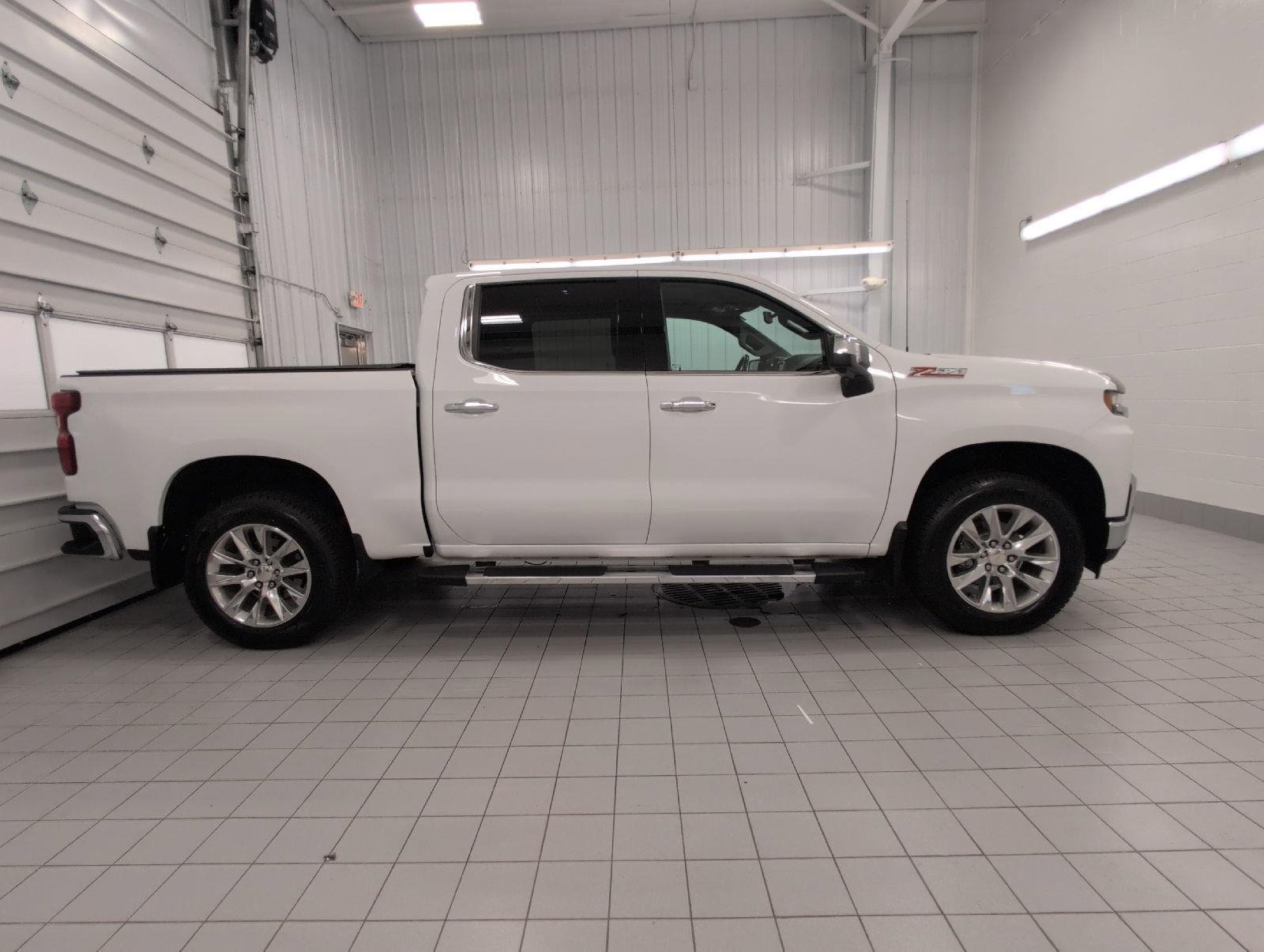 Certified 2021 Chevrolet Silverado 1500 LTZ AWD/4WD image 11