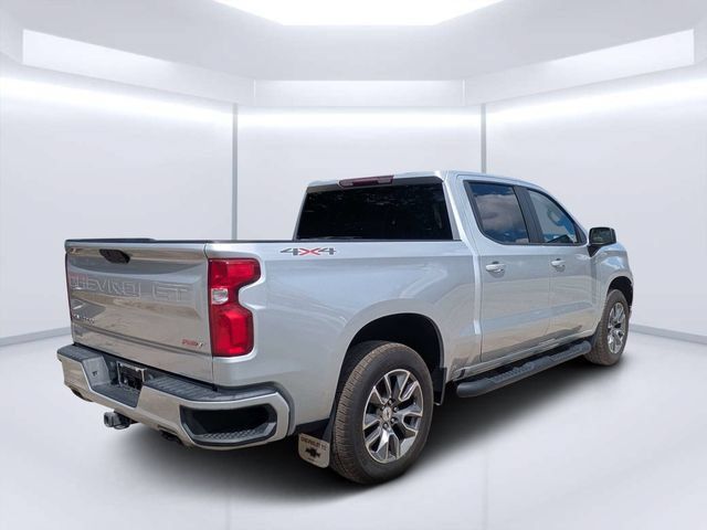 Used 2021 Chevrolet Silverado 1500 RST w/ Bed Protection Package AWD/4WD image 3