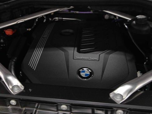 Used 2023 BMW X5 sDrive40i w/ Premium Package RWD image 17