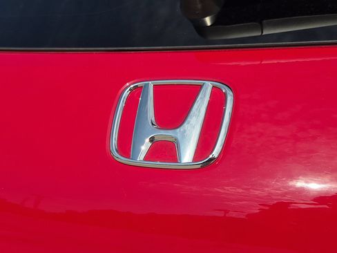 Certified 2024 Honda HR-V EX-L image 25