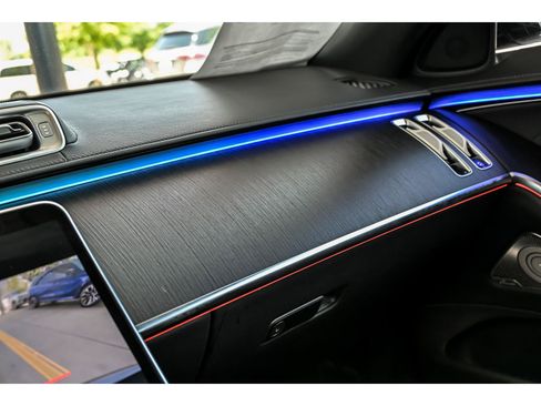 Used 2021 Mercedes-Benz S 580 4MATIC Sedan image 22