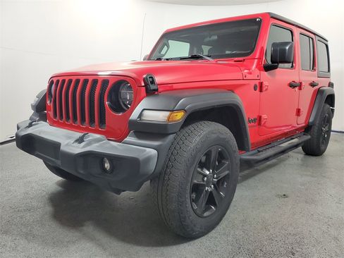 Used 2021 Jeep Wrangler Unlimited Sport image 3