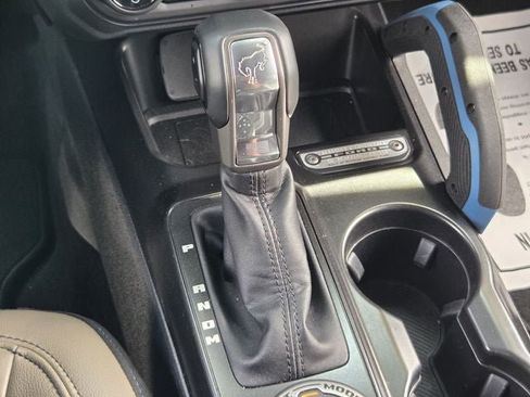 Used 2023 Ford Bronco Wildtrak AWD/4WD image 19