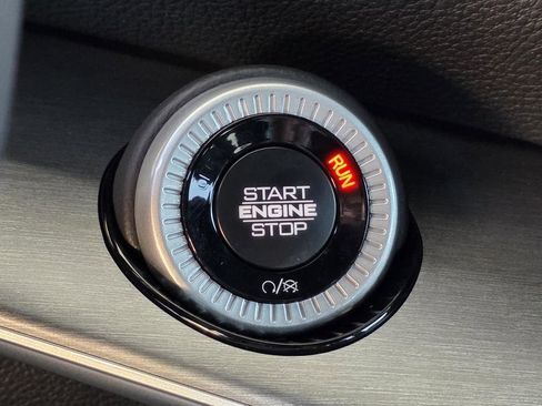 New 2025 Jeep Wagoneer Series II image 30