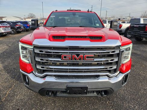 Used 2022 GMC Sierra 2500 SLE w/ SLE Value Package; image 3