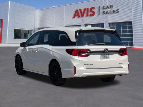 Used 2025 Honda Odyssey Sport-L image 9