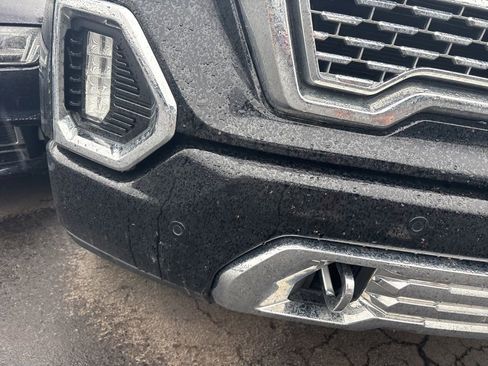 Used 2019 GMC Sierra 1500 Denali w/ Technology Package AWD/4WD image 8