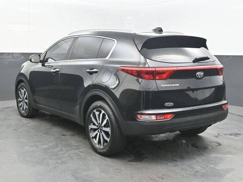 Used 2017 Kia Sportage EX image 6