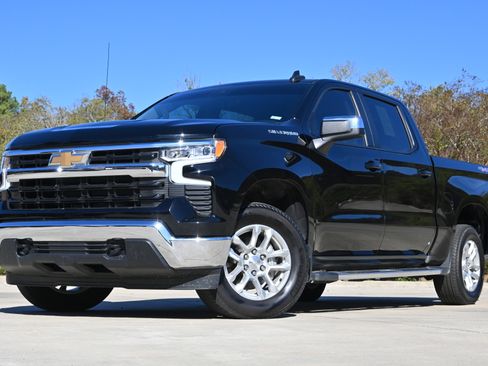 Used 2023 Chevrolet Silverado 1500 LT image 4